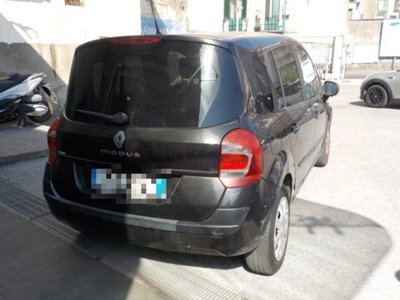 Renault Modus 1.2 16V Dynamique (7)