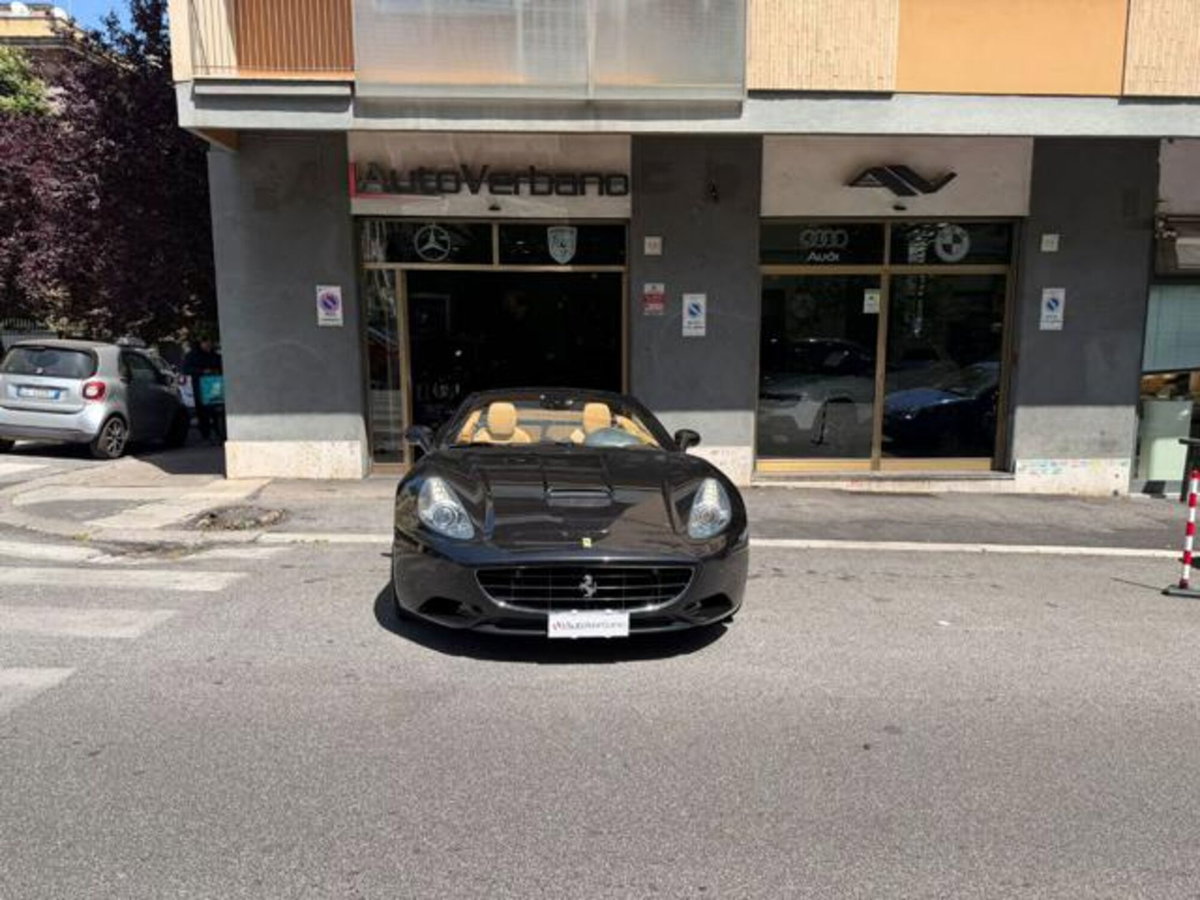 Ferrari California Spider California DCT (5)