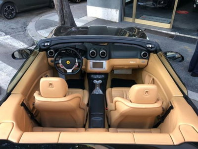 Ferrari California Spider California DCT (8)
