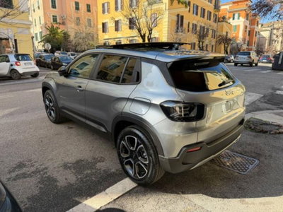 Jeep Avenger 1.2 turbo e-hybrid mhev Summit fwd 110cv edct6 (3)