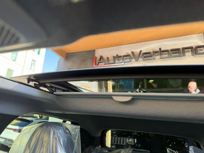 Jeep Avenger 1.2 turbo e-hybrid mhev Summit fwd 110cv edct6 (7)