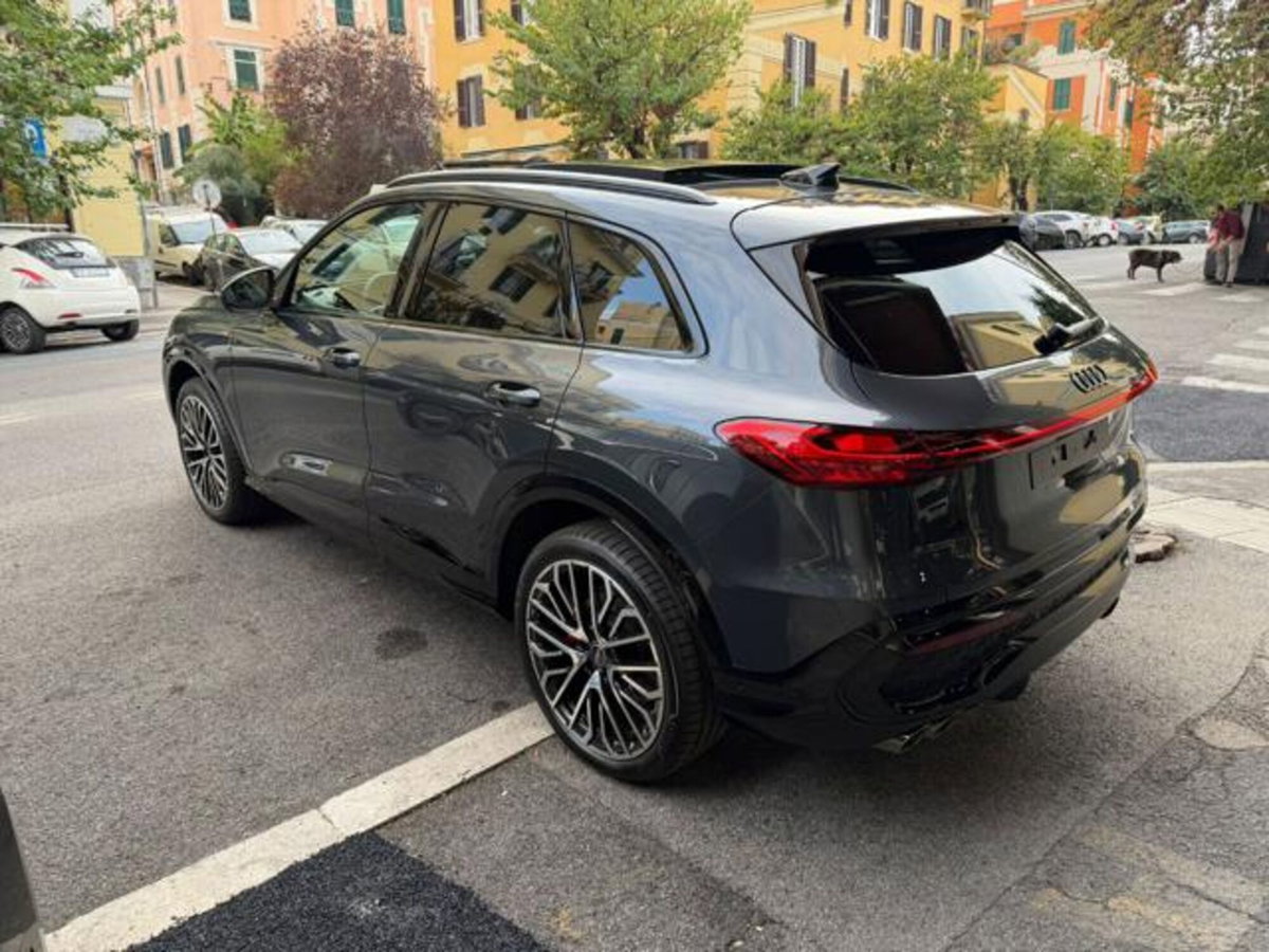 Audi Q5 2.0 tdi mhev+ S line edition quattro 204cv s-tronic (6)