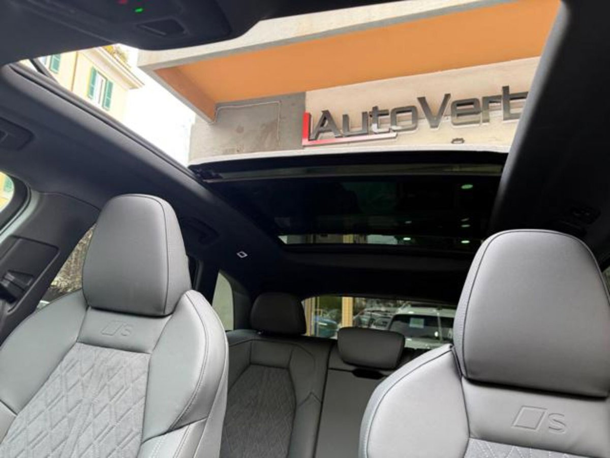 Audi Q5 2.0 tdi mhev+ S line edition quattro 204cv s-tronic (13)
