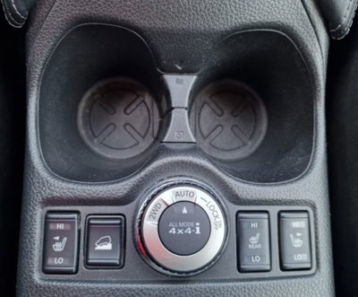 Nissan X-Trail 2.0 dCi 4WD Tekna (15)