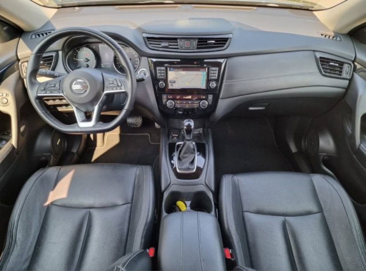 Nissan X-Trail 2.0 dCi 4WD Tekna (8)