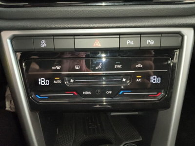 Volkswagen T-Roc 2.0 tdi Life 150cv dsg (15)