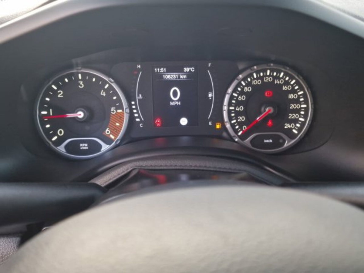 Jeep Renegade 2.0 Mjt 140CV 4WD Active Drive Limited (11)