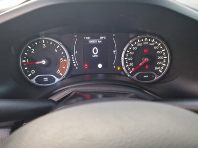 Jeep Renegade 2.0 Mjt 140CV 4WD Active Drive Limited (11)