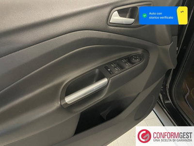 Ford Kuga 1.5 TDCI 120 CV S&S 2WD Plus (13)
