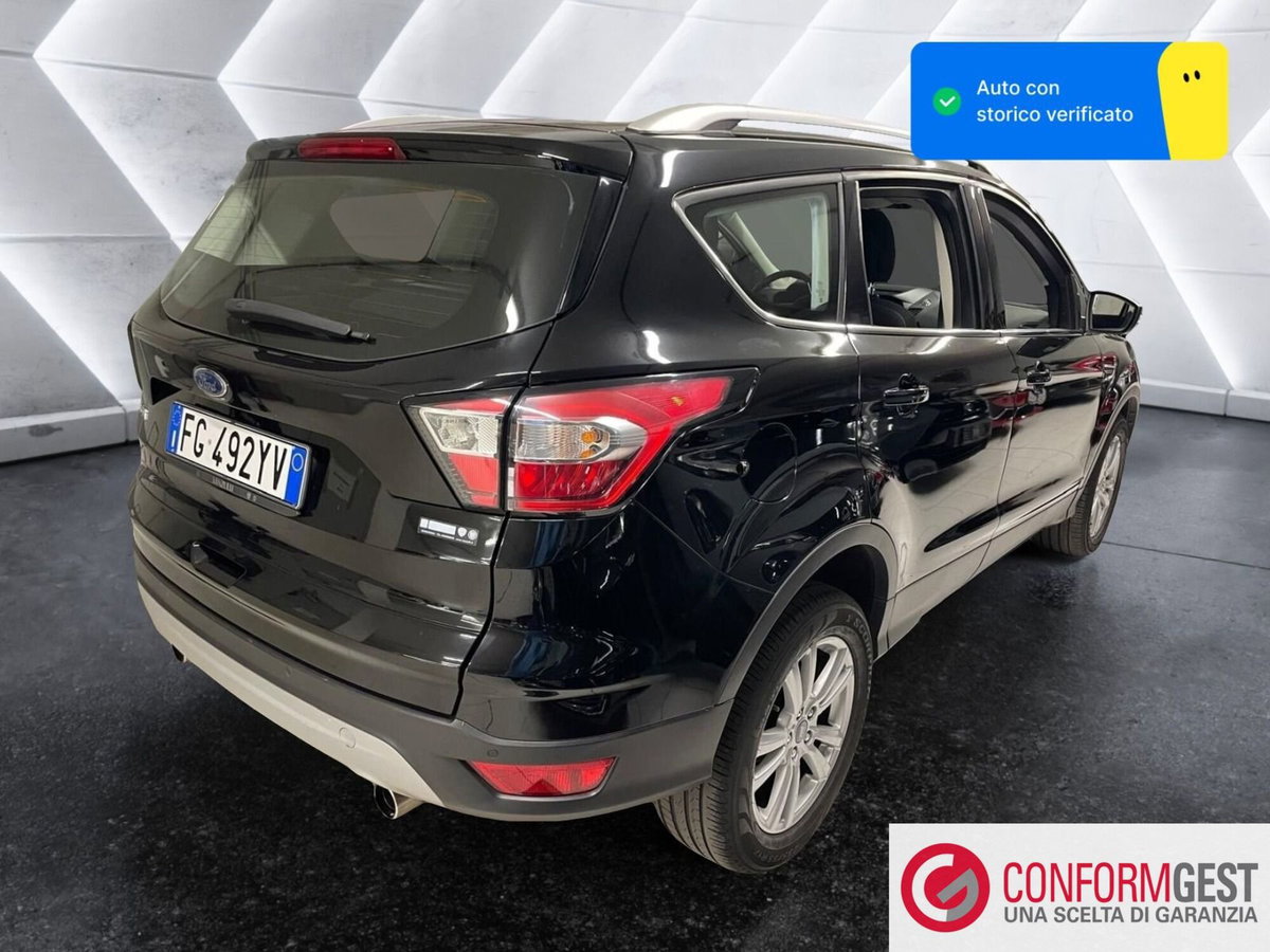 Ford Kuga 1.5 TDCI 120 CV S&S 2WD Plus (6)