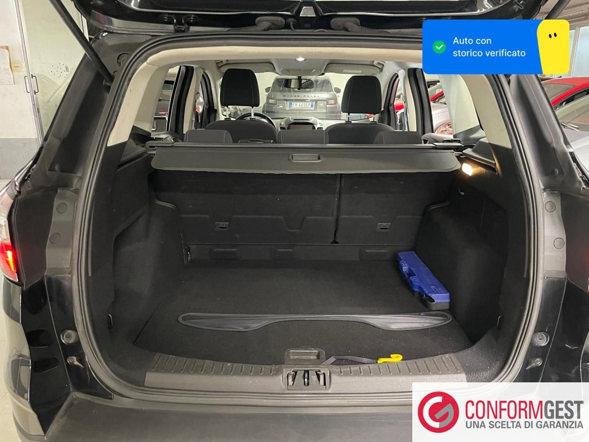 Ford Kuga 1.5 TDCI 120 CV S&S 2WD Plus (7)