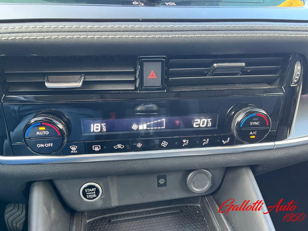 Nissan Qashqai 1.3 mhev N-Connecta 2wd 140cv (17)