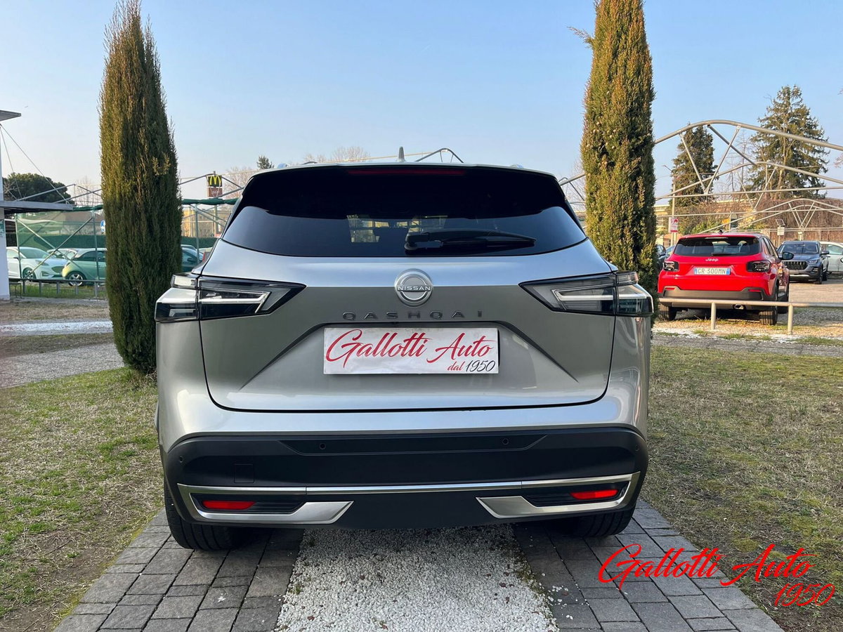 Nissan Qashqai 1.3 mhev N-Connecta 2wd 140cv (8)