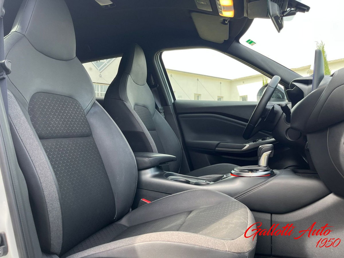 Nissan Juke 1.0 dig-t N-Connecta 114cv dct (9)
