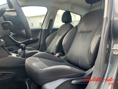 Peugeot 208 82 5 porte Active (9)
