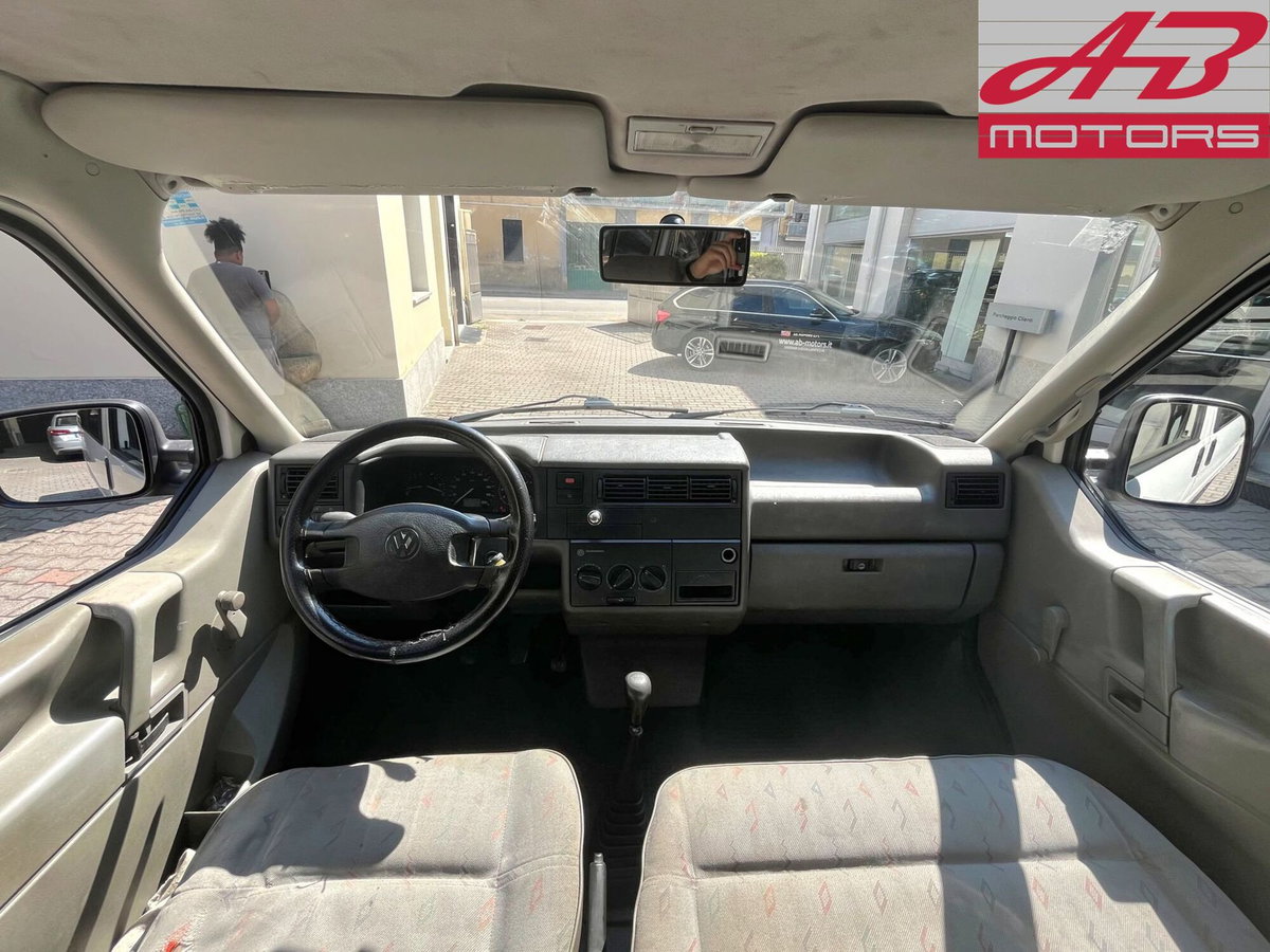Volkswagen Veicoli Commerciali Transporter Furgone 1.9 TD cat Caravelle (13)