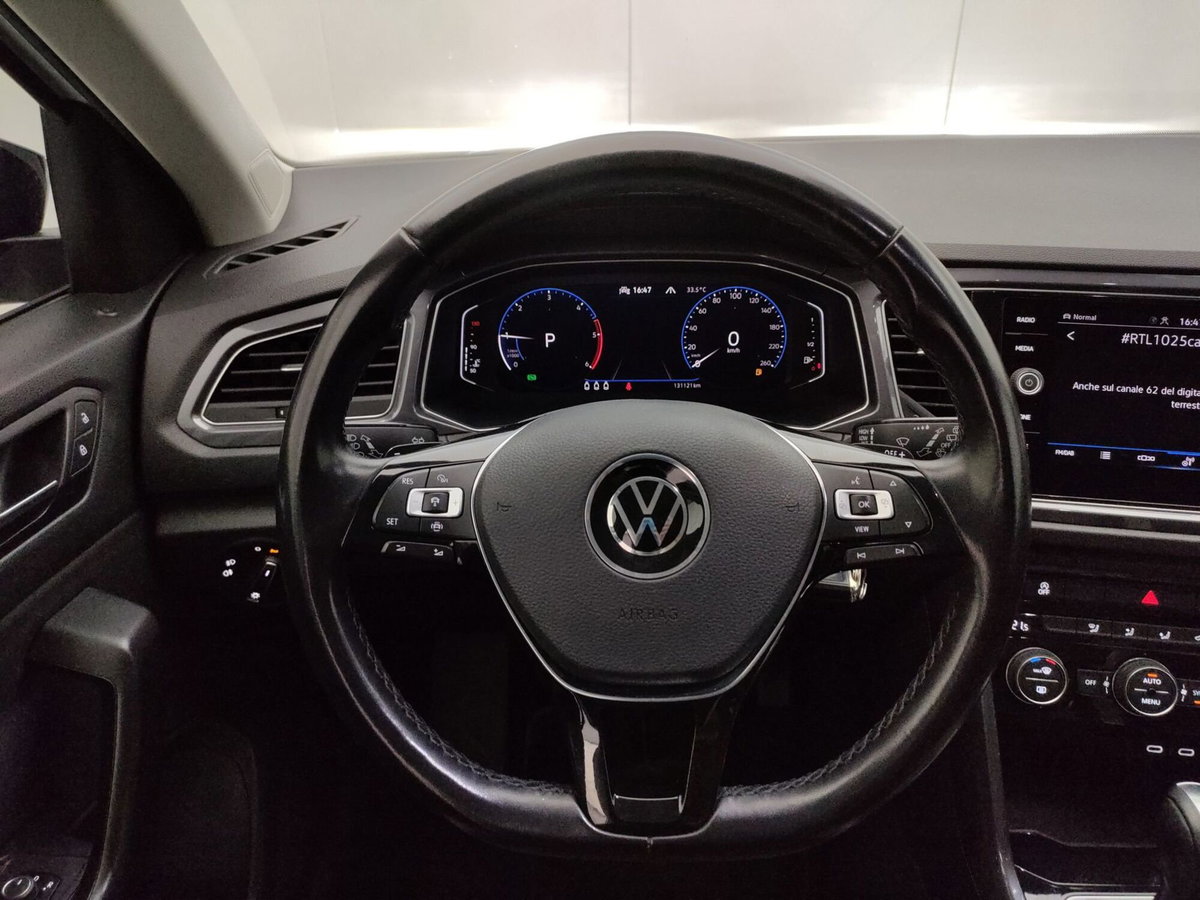 Volkswagen T-Roc 2.0 tdi R-Line 4motion 150cv dsg (12)