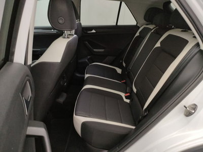 Volkswagen T-Roc 2.0 tdi R-Line 4motion 150cv dsg (8)