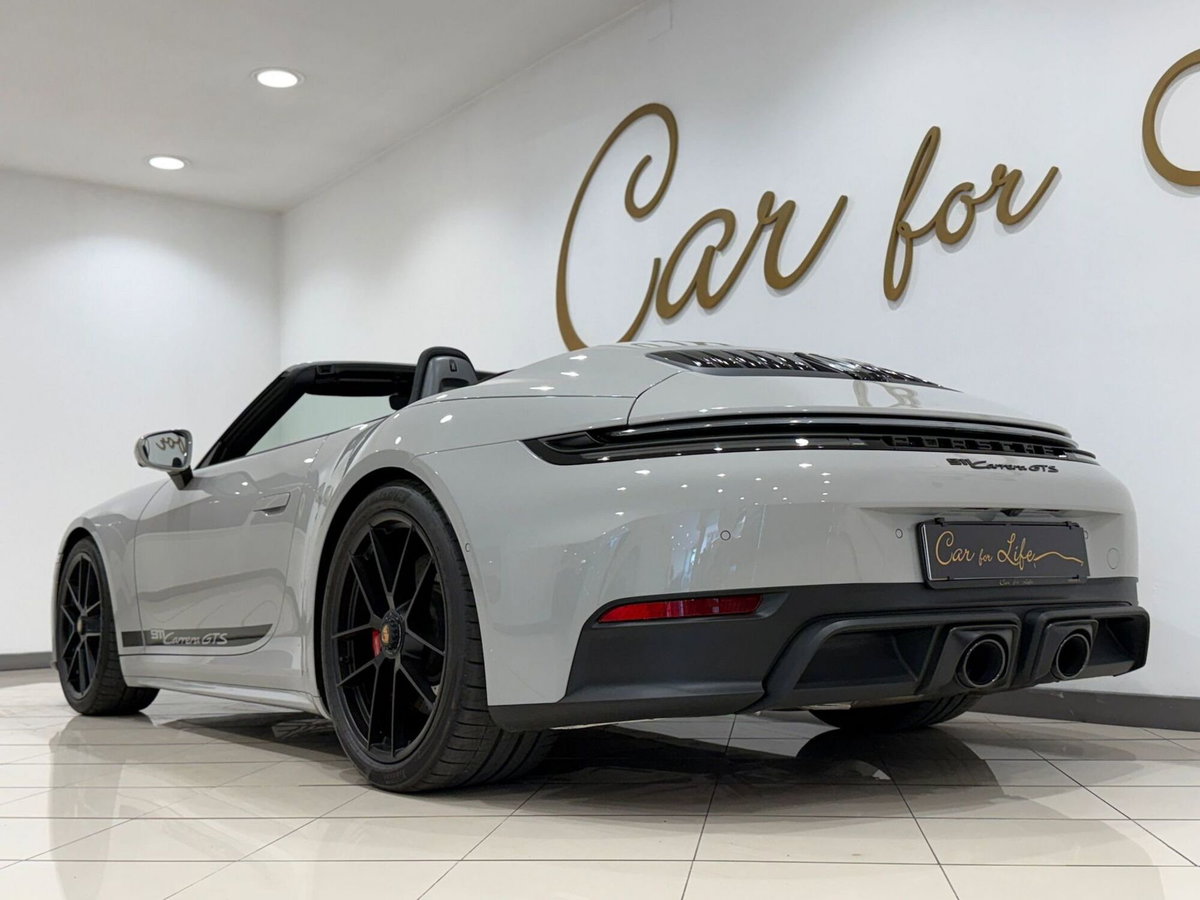 Porsche 911 Cabrio 3.6 Carrera GTS auto (10)