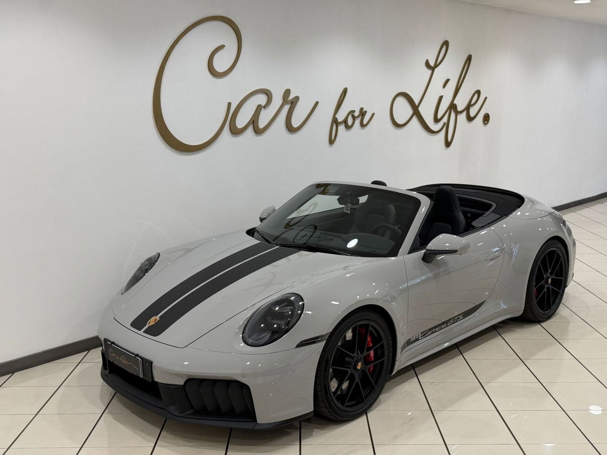 Porsche 911 Cabrio 3.6 Carrera GTS auto (11)