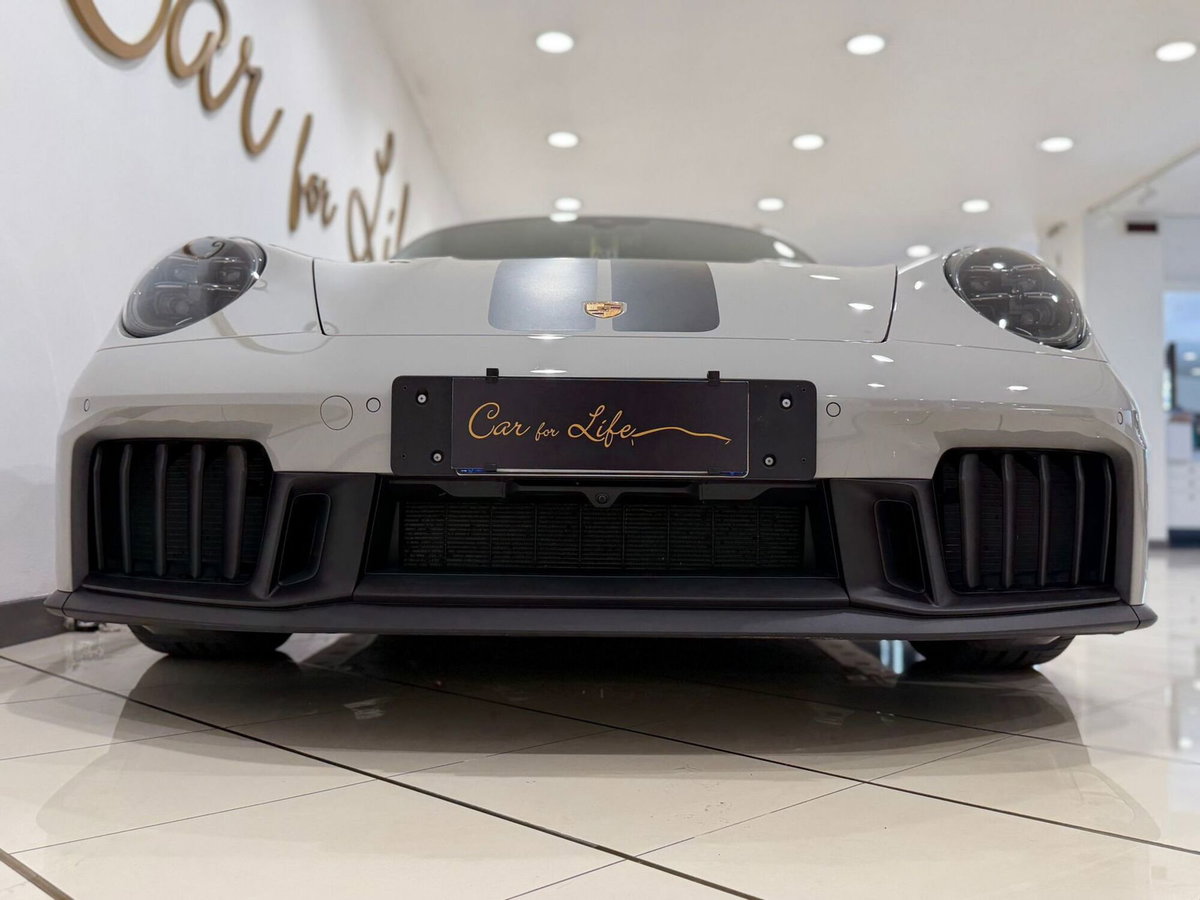 Porsche 911 Cabrio 3.6 Carrera GTS auto (17)