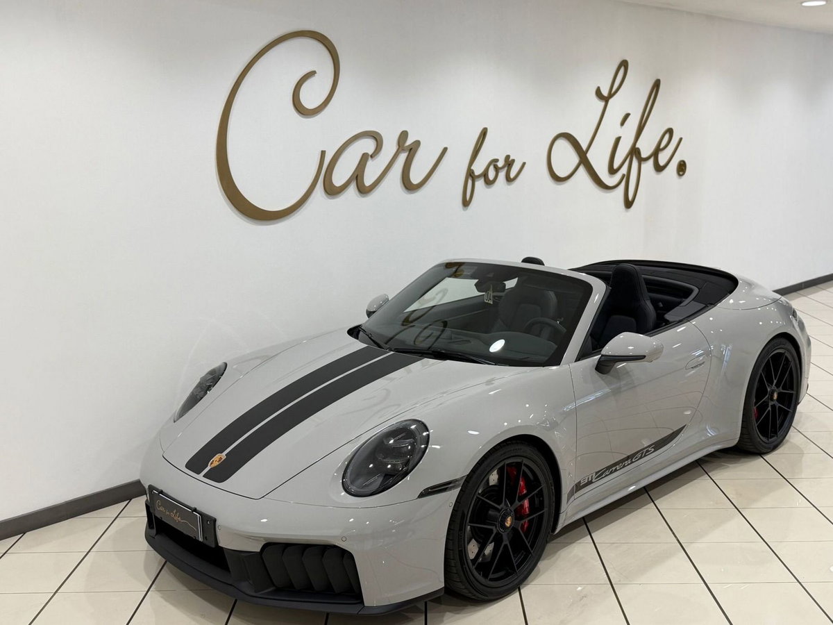 Porsche 911 Cabrio 3.6 Carrera GTS auto (2)
