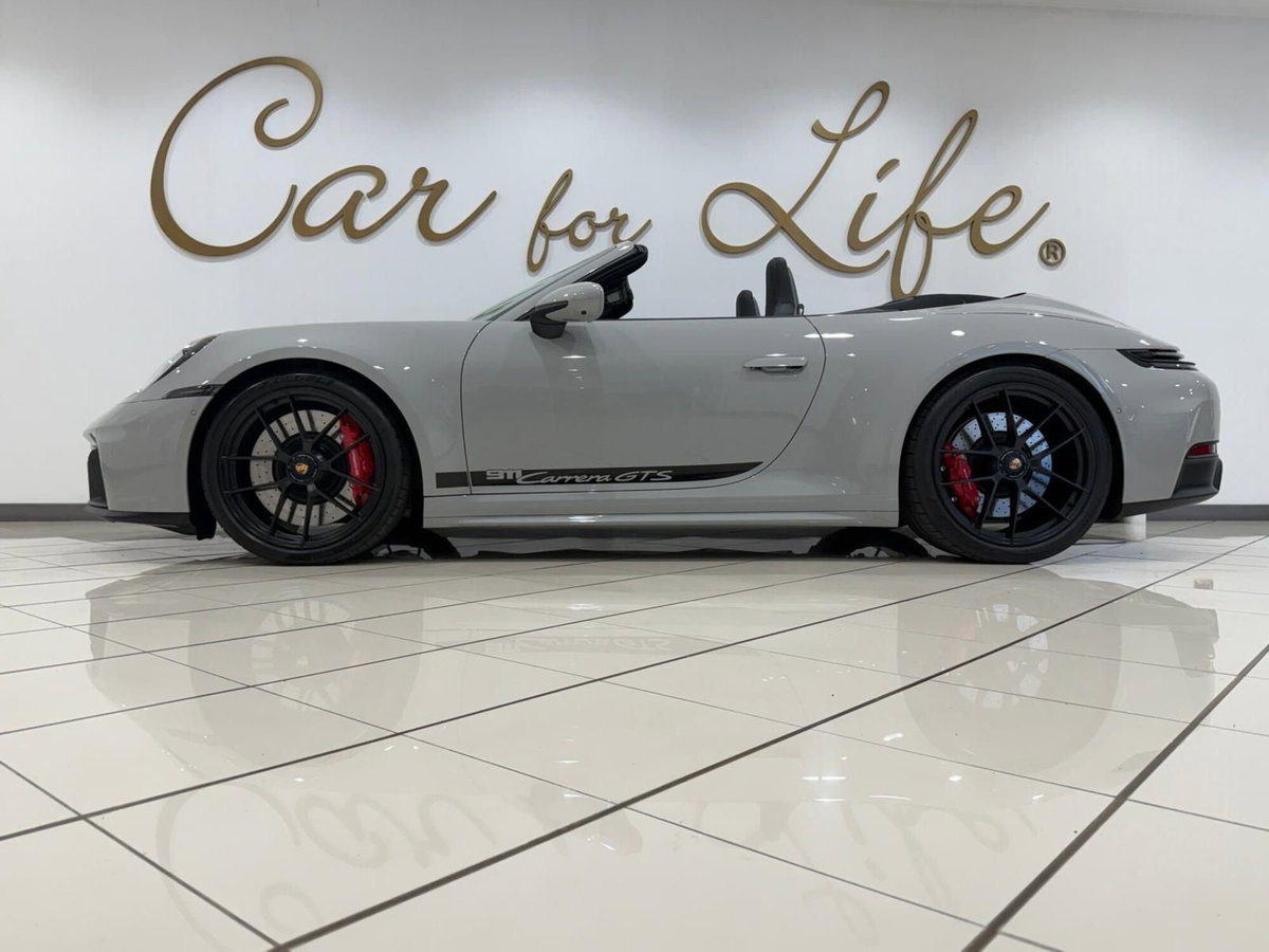 Porsche 911 Cabrio 3.6 Carrera GTS auto (5)
