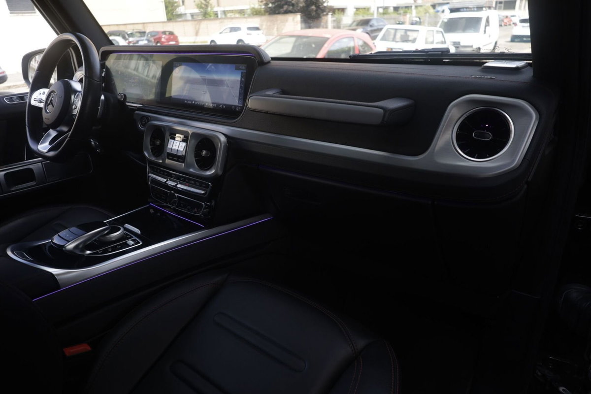Mercedes-Benz Classe G 350 d Premium Plus (10)
