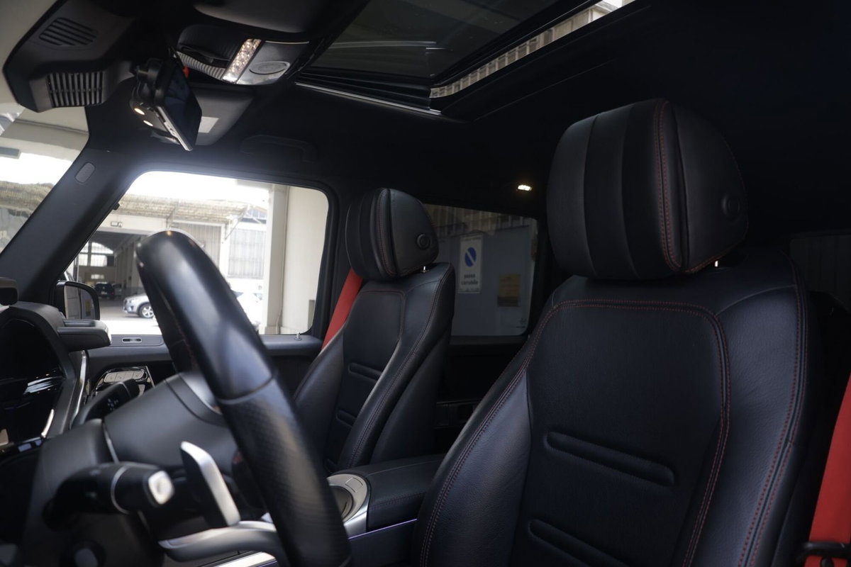 Mercedes-Benz Classe G 350 d Premium Plus (17)