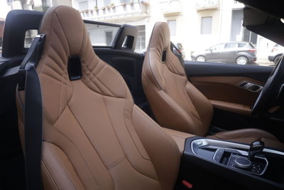 BMW Z4 Cabrio sdrive 20i Sport (9)