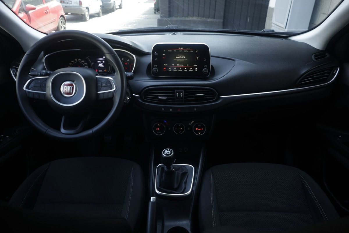 Fiat Tipo Station Wagon Tipo 1.6 Mjt S&S SW Lounge (2)