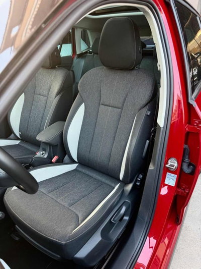 Skoda Kamiq 1.0 TSI 110 CV Dark Shade (19)