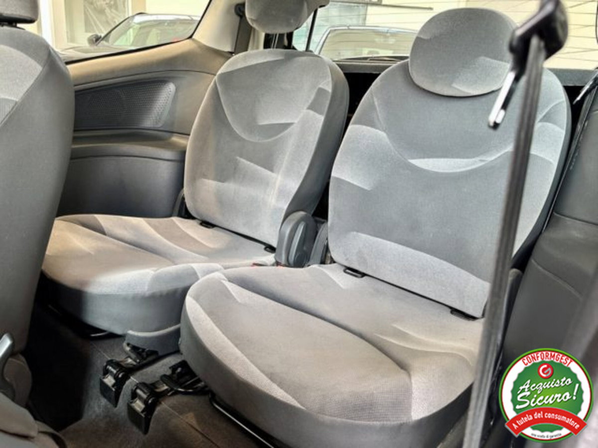 Citroen C2 1.1 airdream Elegance (16)