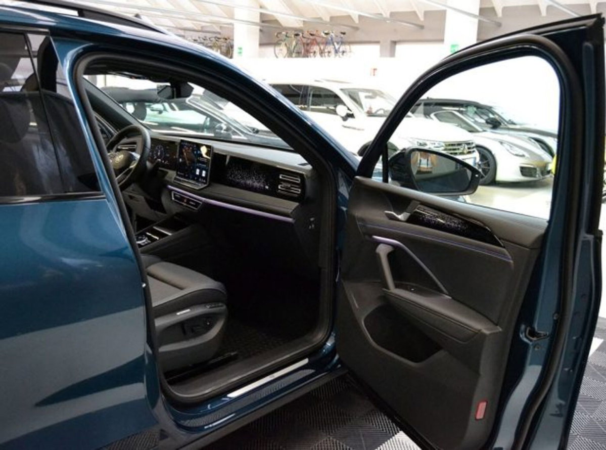 Volkswagen Tiguan 2.0 tdi R-Line 4motion 193cv dsg (4)
