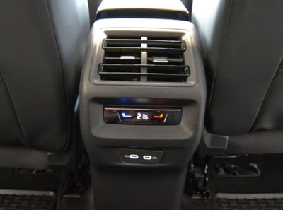 Volkswagen Tiguan 2.0 tdi R-Line 4motion 193cv dsg (6)