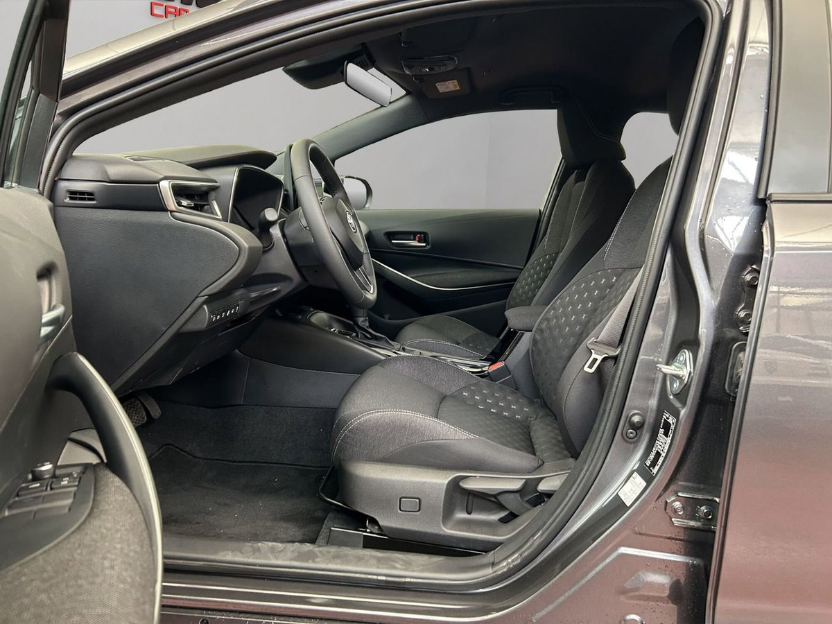 Toyota Corolla Touring Sports 1.8h Active auto (11)