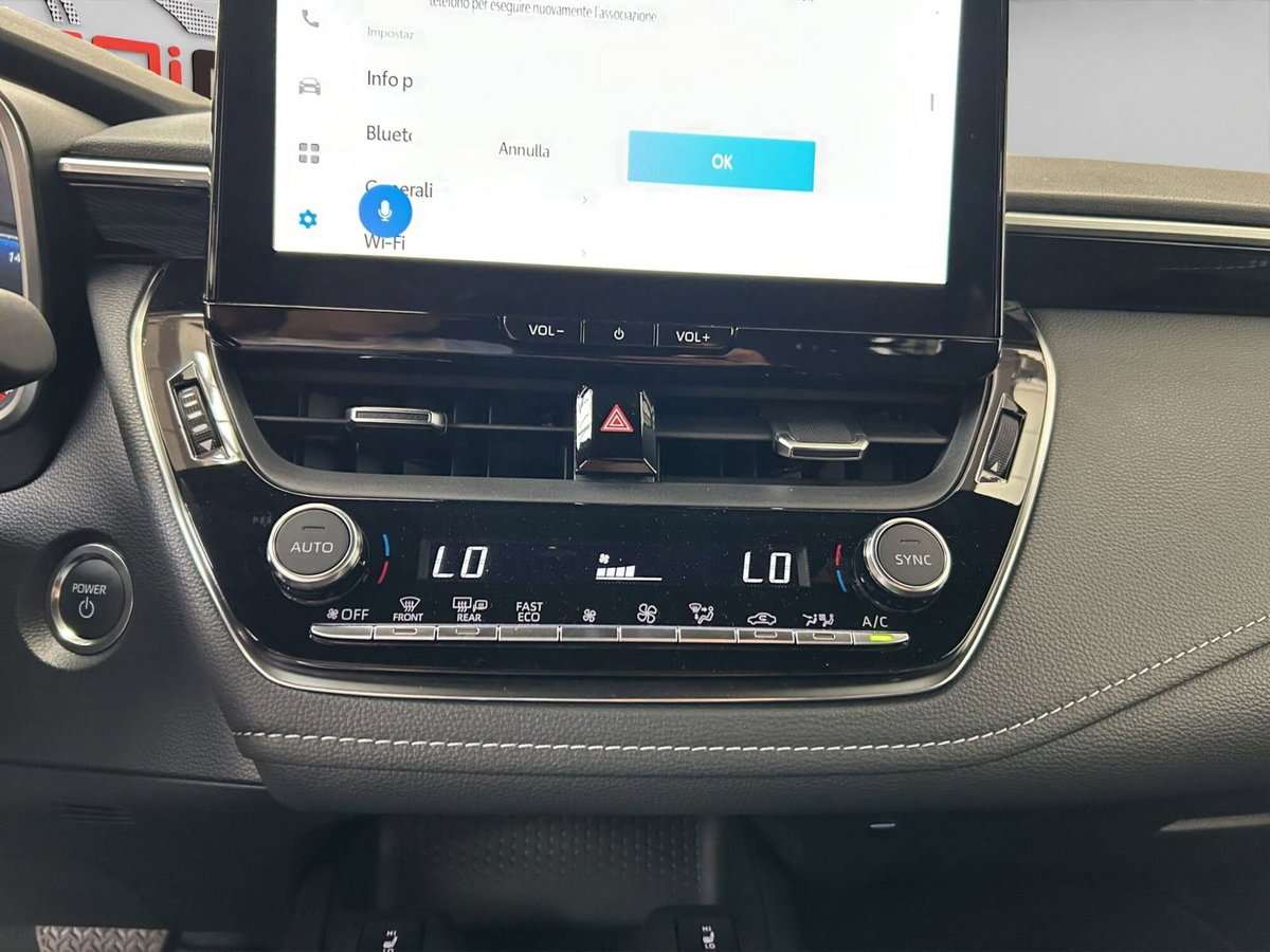 Toyota Corolla Touring Sports 1.8h Active auto (16)
