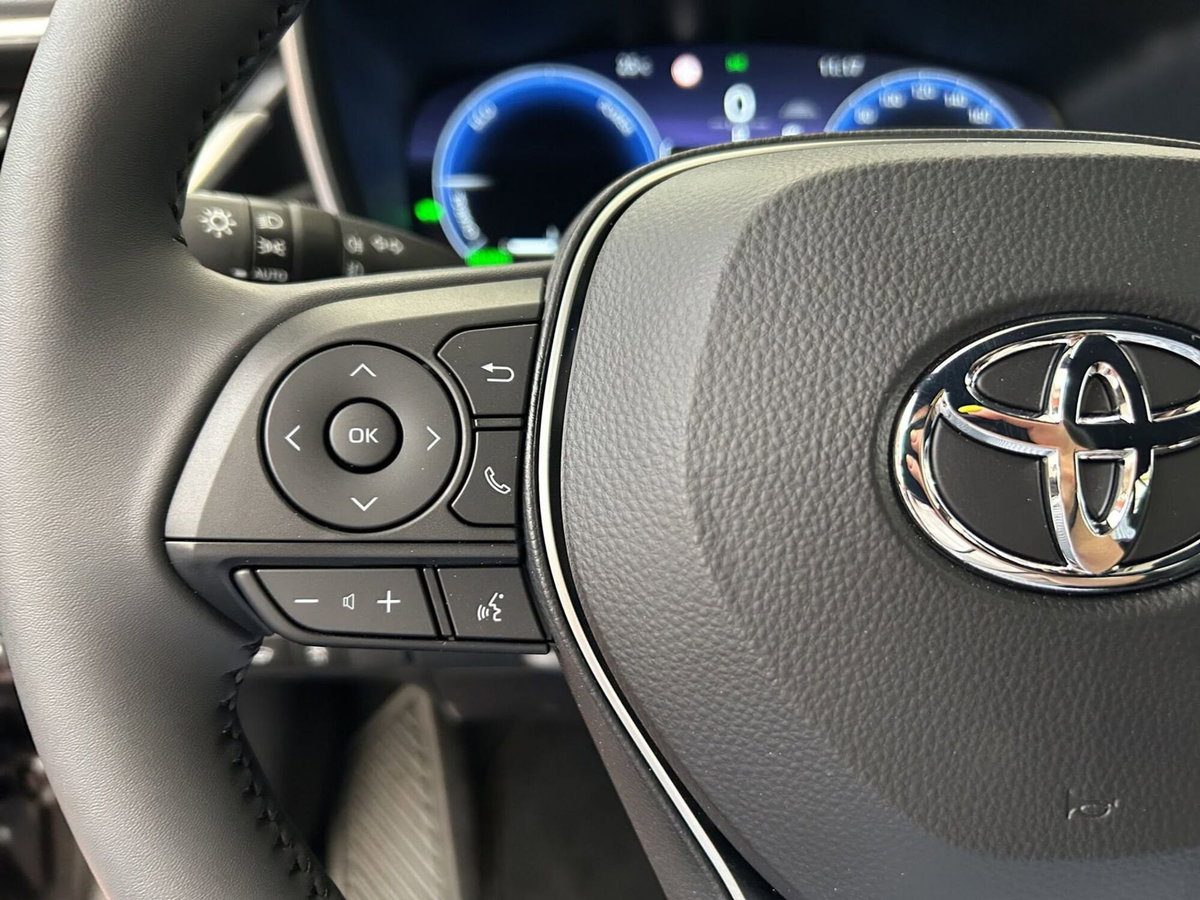 Toyota Corolla Touring Sports 1.8h Active auto (19)