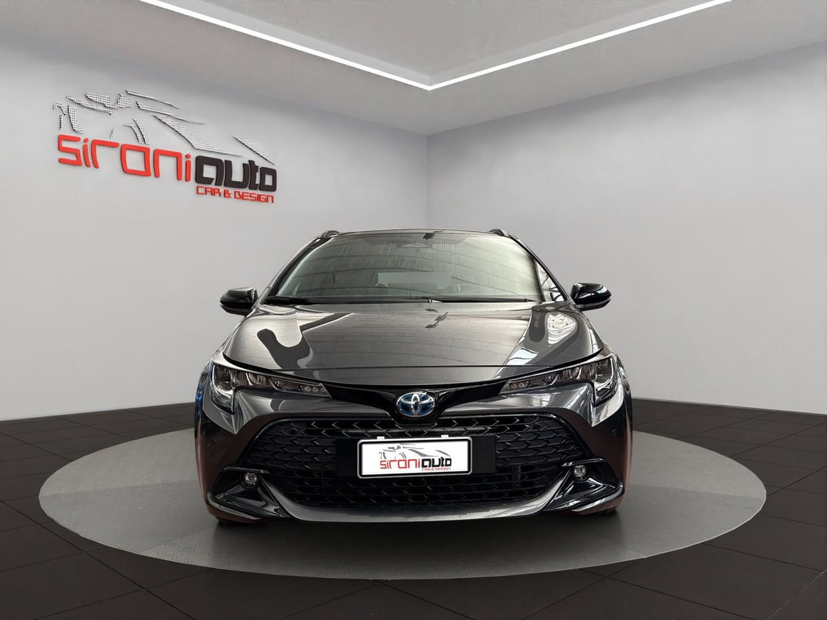 Toyota Corolla Touring Sports 1.8h Active auto (2)