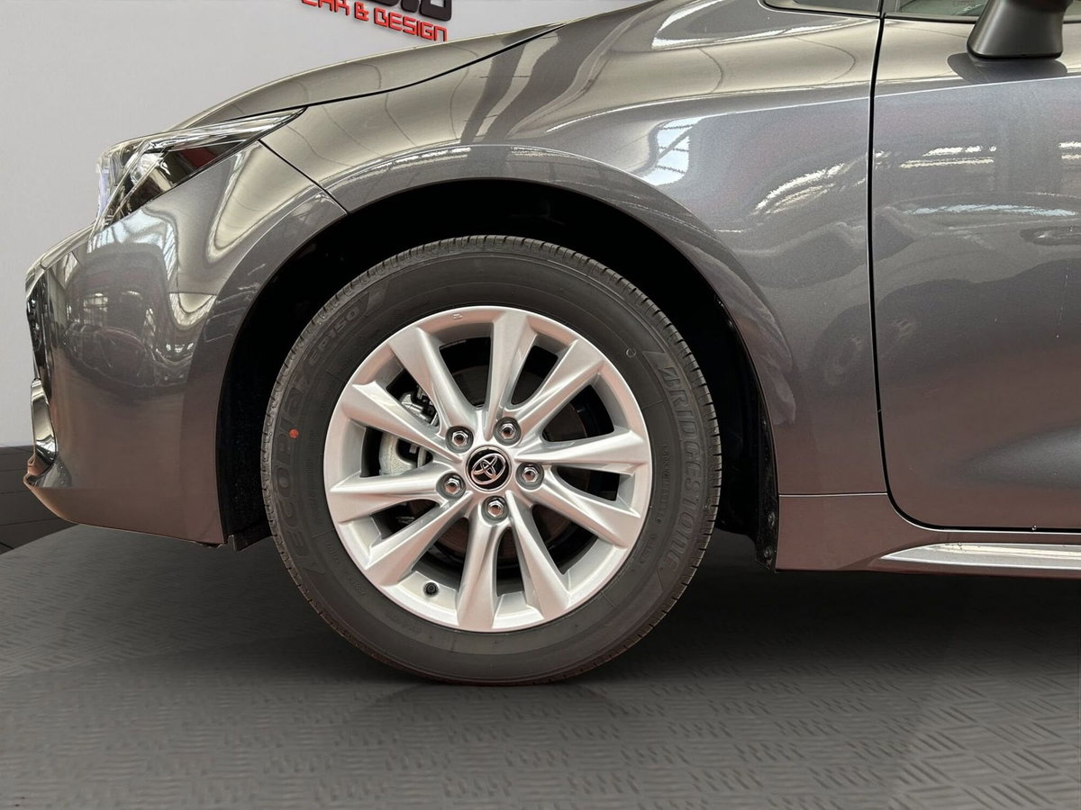 Toyota Corolla Touring Sports 1.8h Active auto (4)