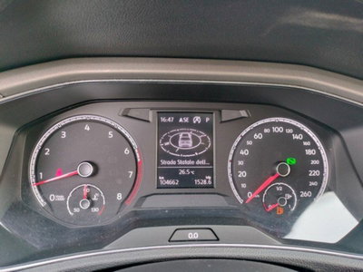 Volkswagen T-Roc 1.5 tsi R-Line dsg (10)