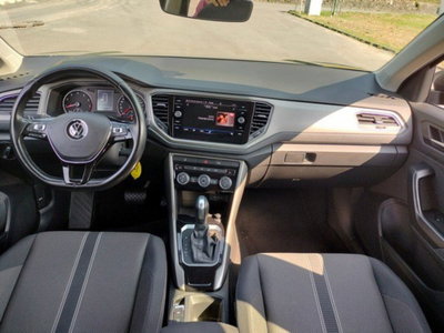 Volkswagen T-Roc 1.5 tsi R-Line dsg (12)