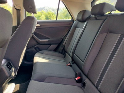 Volkswagen T-Roc 1.5 tsi R-Line dsg (13)