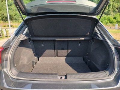 Volkswagen T-Roc 1.5 tsi R-Line dsg (14)