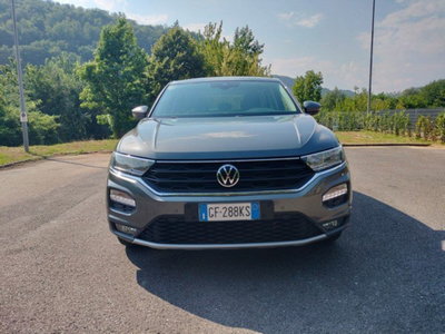 Volkswagen T-Roc 1.5 tsi R-Line dsg (2)