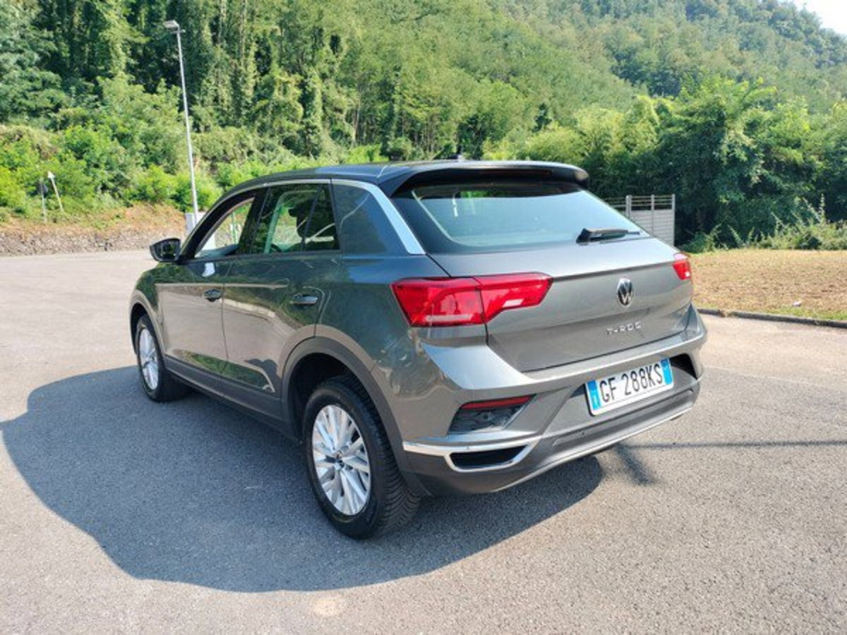 Volkswagen T-Roc 1.5 tsi R-Line dsg (7)