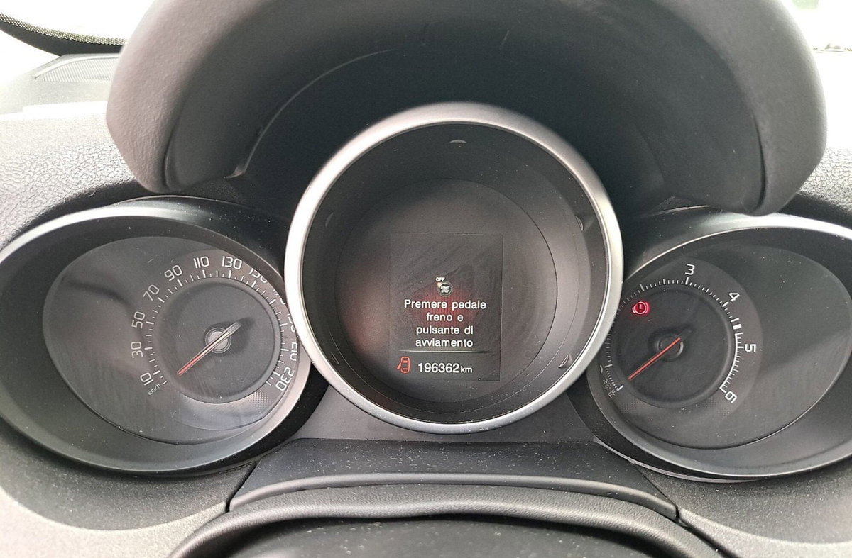Fiat 500X 2.0 MultiJet 140 CV 4x4 Cross (12)