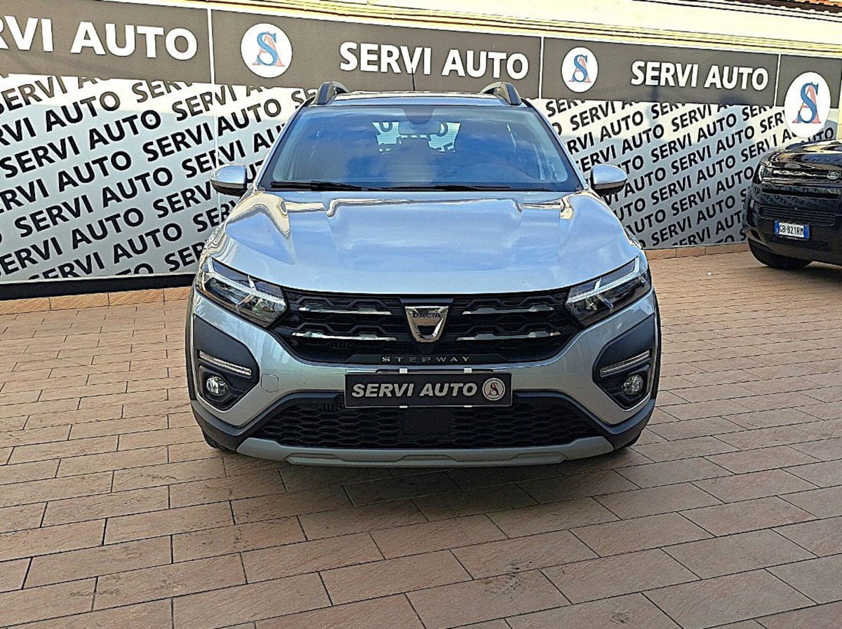 Dacia Sandero Stepway 1.0 TCe 100 CV ECO-G Comfort (2)