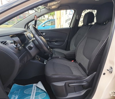 Renault Captur 1.5 dCi 8V 90 CV Start&Stop Energy R-Link (10)