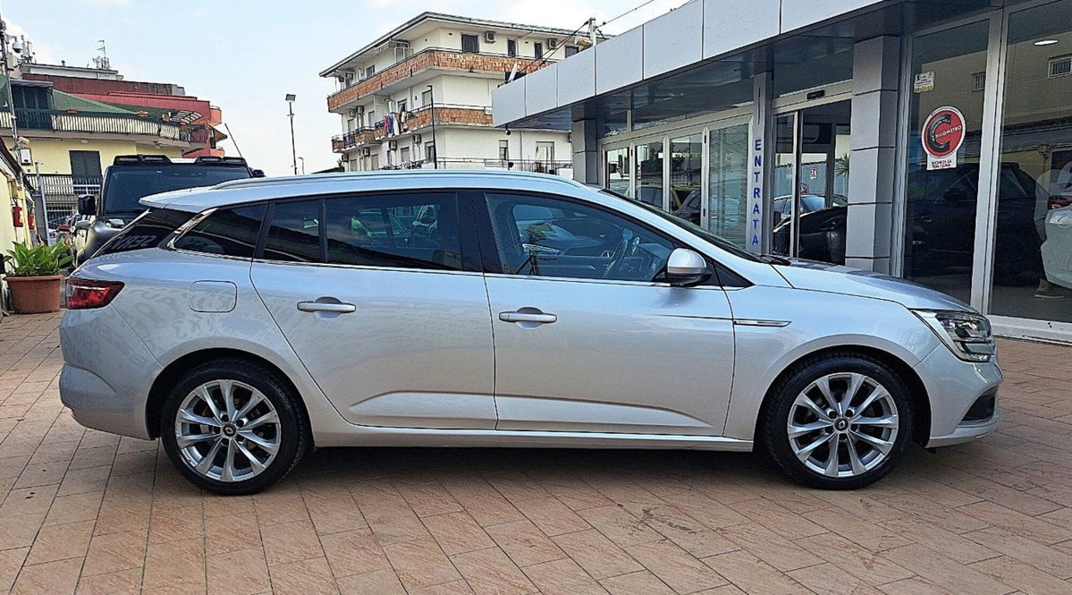 Renault Mégane Sporter dCi 8V 110 CV EDC Energy Intens (6)